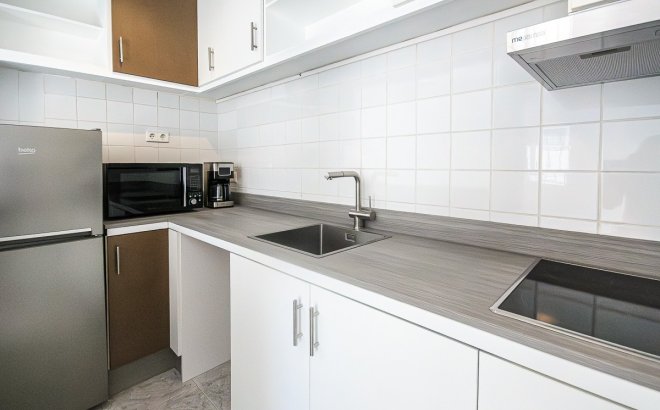 Resale - Villa -
San Miguel de Salinas - Inland