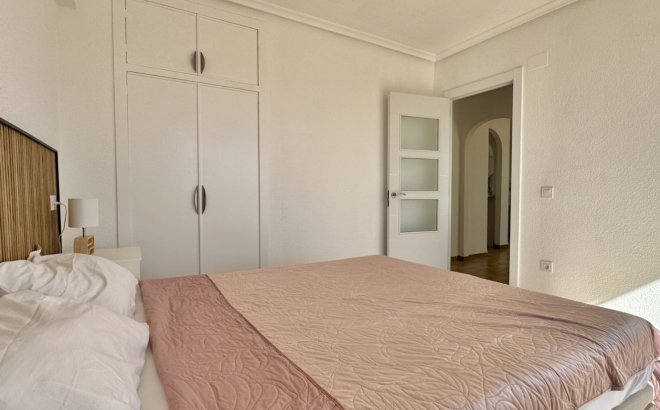 Resale - Apartment -
Orihuela Costa - Costa Blanca