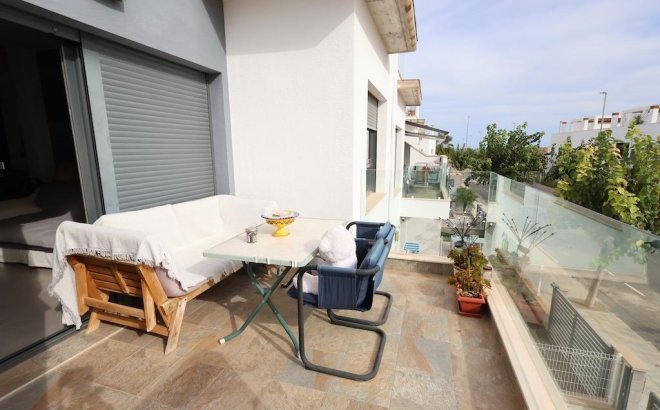 Resale - Bungalow -
Pilar de la Horadada - Costa Blanca