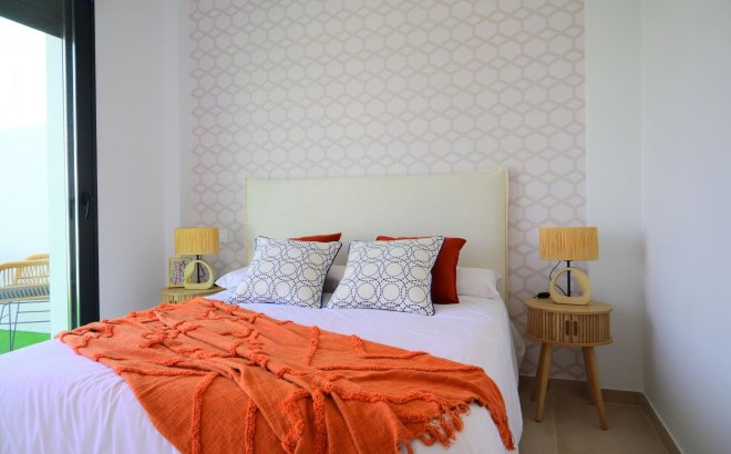 New Build - Semidetached -
Dolores - polideportivo