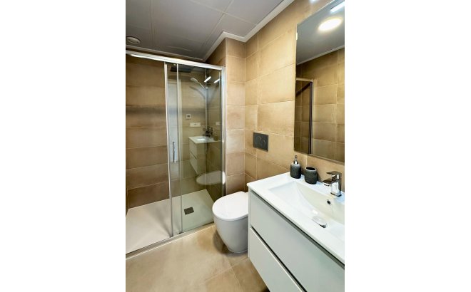 New Build - Semidetached -
Dolores - polideportivo