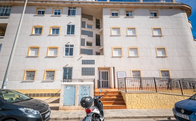 Resale - Apartment -
Orihuela Costa - Costa Blanca