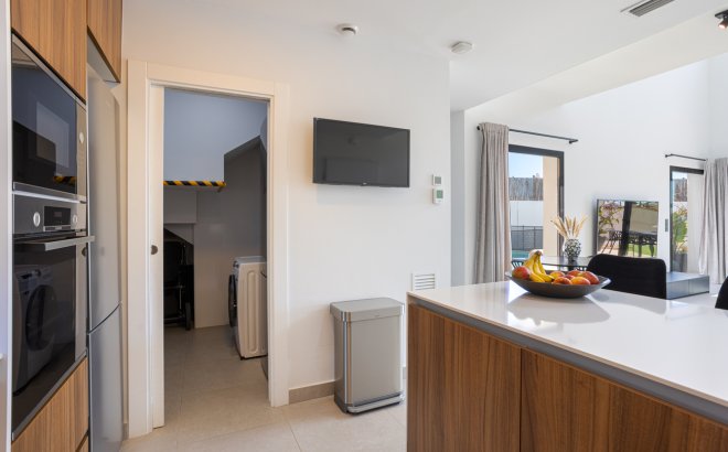 Revente - Villa -
Ciudad Quesada - center