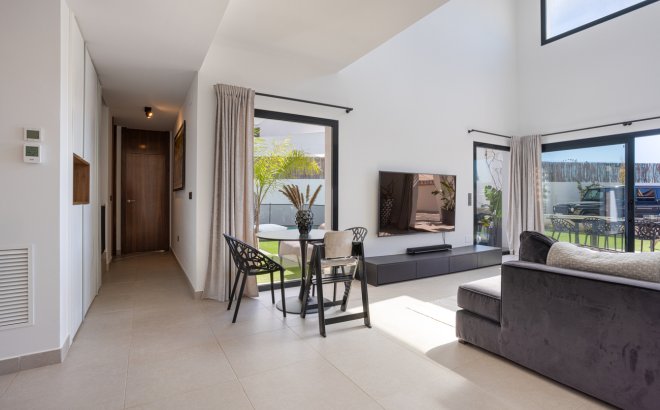 Revente - Villa -
Ciudad Quesada - center