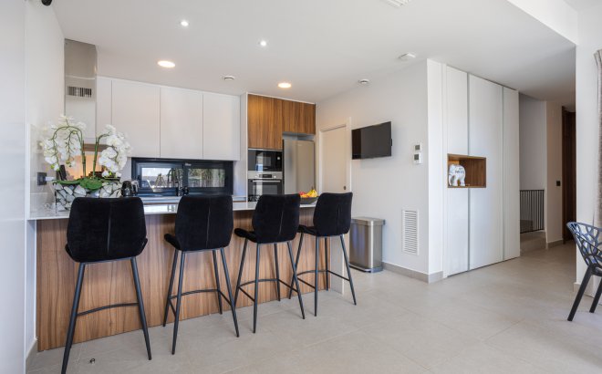 Revente - Villa -
Ciudad Quesada - center