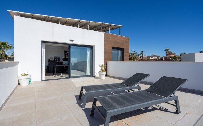 Revente - Villa -
Ciudad Quesada - center