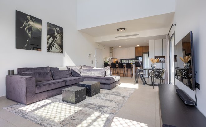 Revente - Villa -
Ciudad Quesada - center