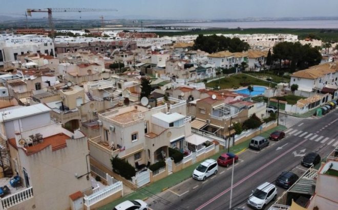 Resale - Dúplex -
Torrevieja - Costa Blanca