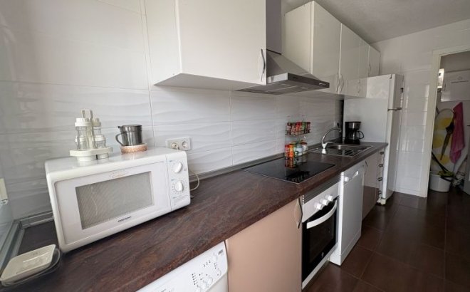 Resale - Dúplex -
Torrevieja - Costa Blanca