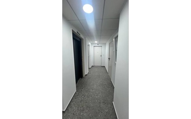 Resale - Apartment -
Torrevieja - PARQUE DE LAS NACIONES