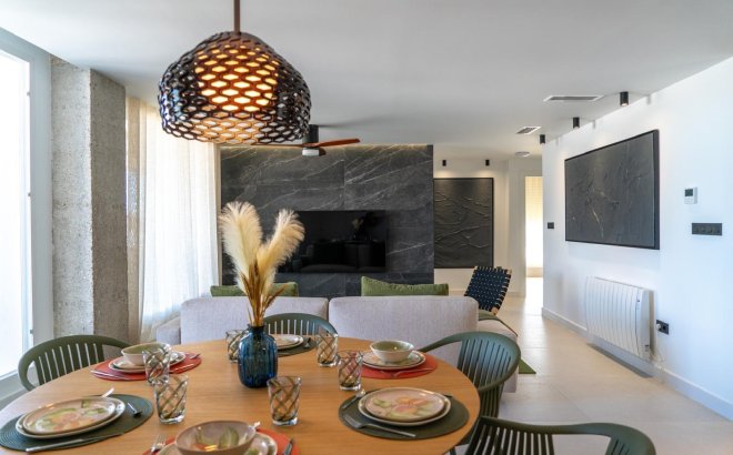 Resale - Penthouse -
Orihuela Costa - La Regia