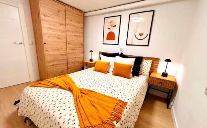 Resale - Apartment -
Torrevieja - Playa de los Locos