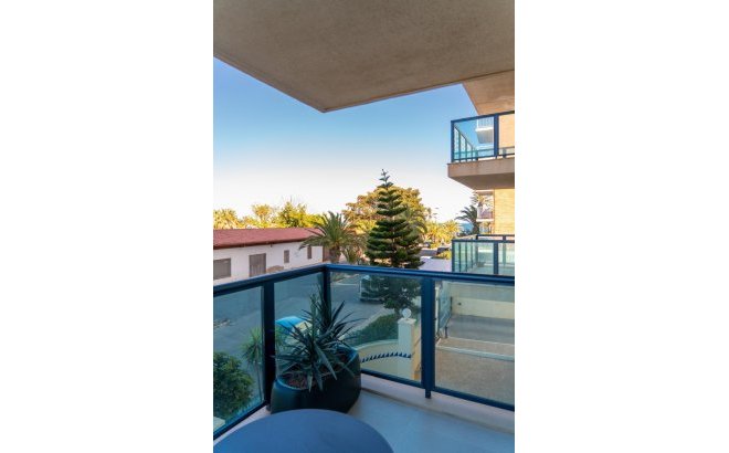 Revente - Appartement -
Torrevieja - La Veleta