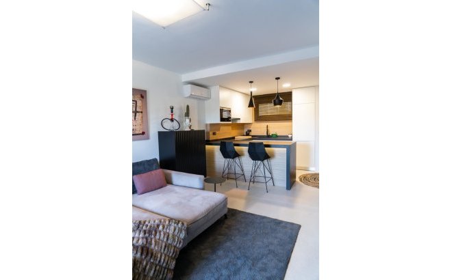 Revente - Appartement -
Torrevieja - La Veleta