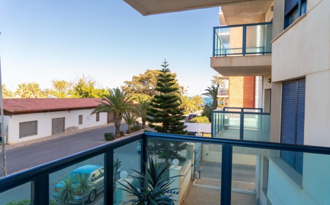 Revente - Appartement -
Torrevieja - La Veleta