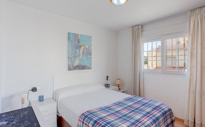 Resale - Villa -
Pilar de la Horadada - Costa Blanca