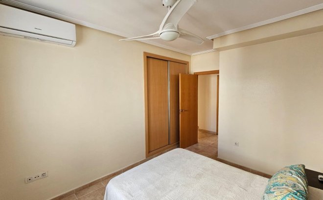 Resale - Apartment -
Torrevieja - La Veleta