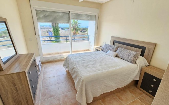 Resale - Apartment -
Torrevieja - La Veleta