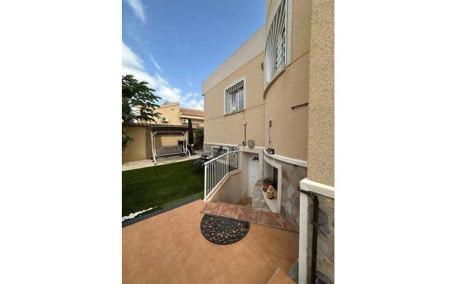 Resale - Villa -
Ciudad Quesada - Costa Blanca Sur