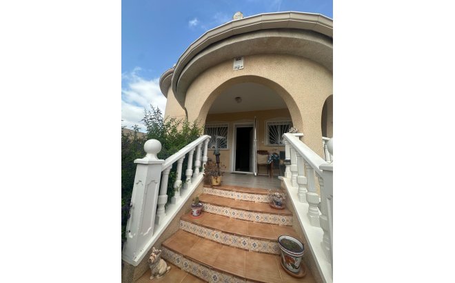 Resale - Villa -
Ciudad Quesada - Costa Blanca Sur