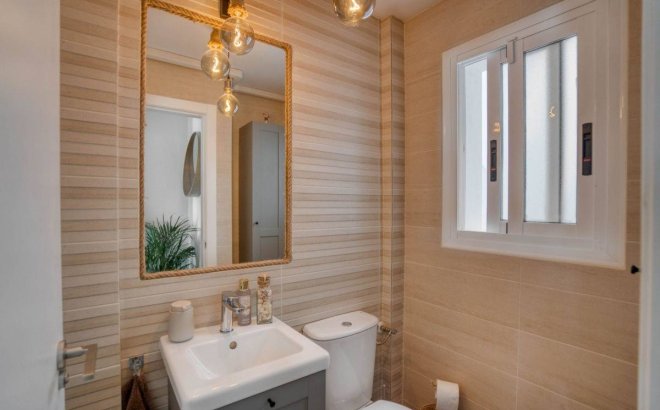 Resale - Apartment -
Torrevieja - Los Balcones - Los Altos del Edén