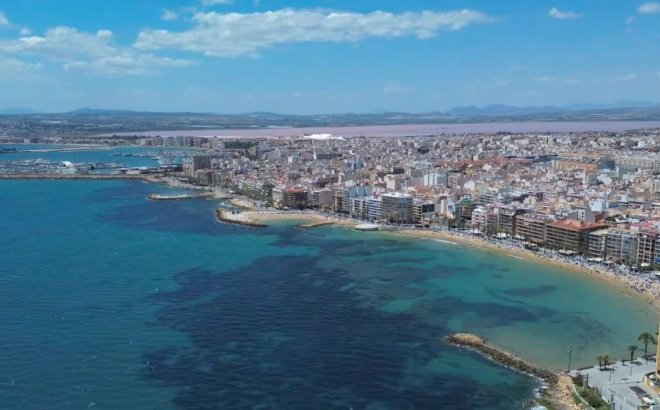 Resale - Apartment -
Torrevieja - Playa del Cura
