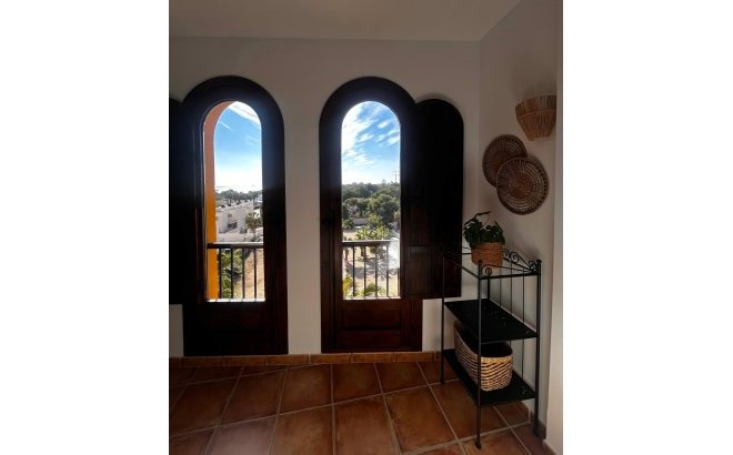 Resale - Apartment -
Torrevieja - Punta Prima