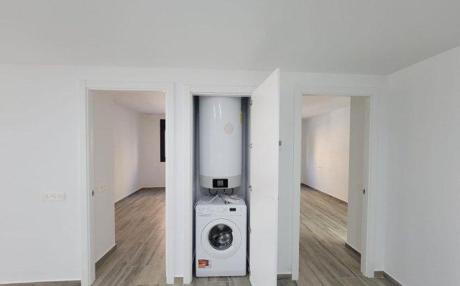 Revente - Appartement -
Torrevieja - Playa del Cura