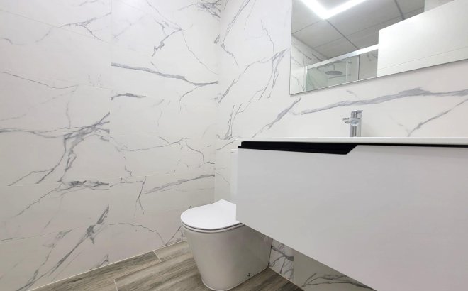 Revente - Appartement -
Torrevieja - Playa del Cura