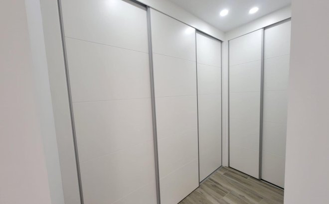 Revente - Appartement -
Torrevieja - Playa del Cura