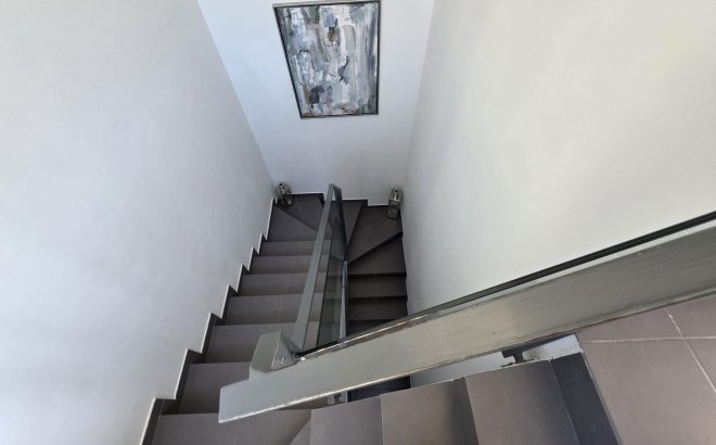 Resale - Villa -
Orihuela Costa - Villamartín