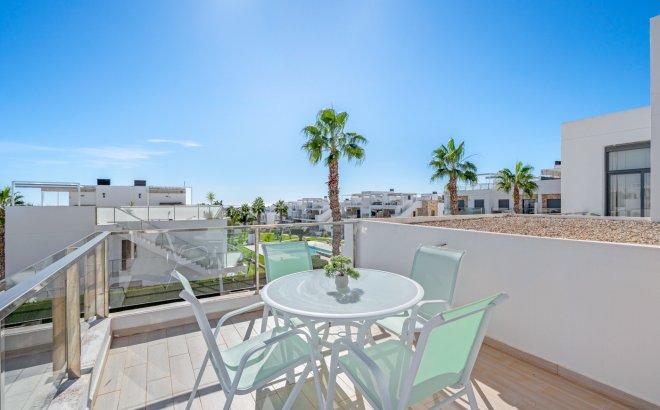 Resale - Bungalow -
Torrevieja - Costa Blanca