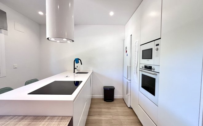 Herverkoop - Appartement -
La Mata - Costa Blanca