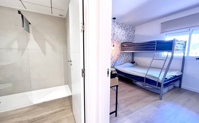 Herverkoop - Appartement -
La Mata - Costa Blanca