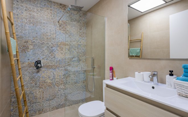 Herverkoop - Town House -
Benijofar - Costa Blanca