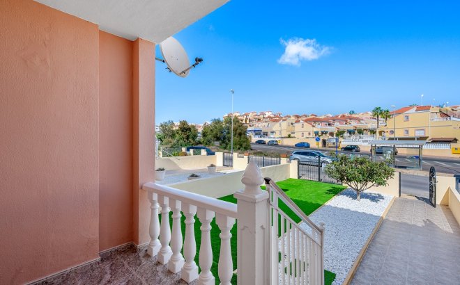 Resale - Apartment -
San Miguel de Salinas - Inland