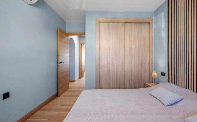 Resale - Apartment -
San Miguel de Salinas - Inland