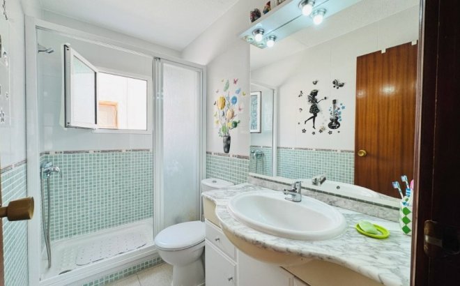 Revente - Appartement -
La Mata - Costa Blanca