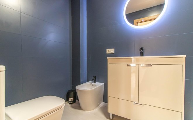 Revente - Appartement -
Torrevieja - Costa Blanca