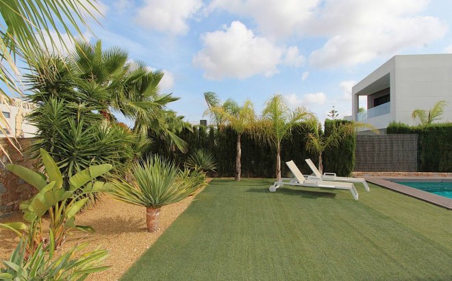 Revente - Villa -
Rojales - Inland