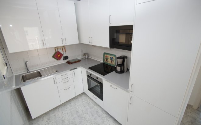 Resale - Bungalow -
Orihuela Costa - Costa Blanca