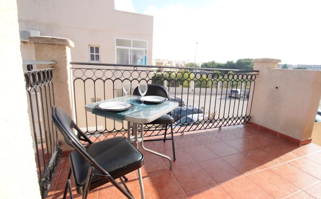 Resale - Bungalow -
Orihuela Costa - Costa Blanca