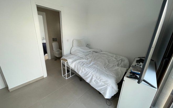 Resale - Villa -
Benijofar - Costa Blanca