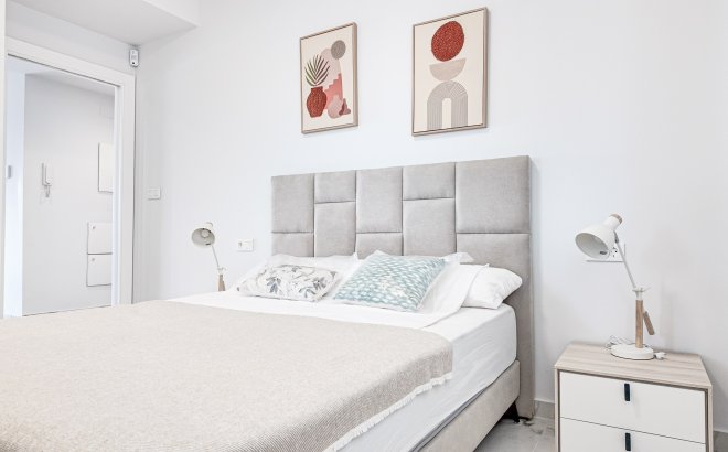 Resale - Apartment -
Orihuela Costa - Costa Blanca