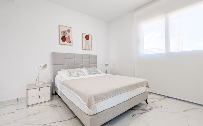 Resale - Apartment -
Orihuela Costa - Costa Blanca