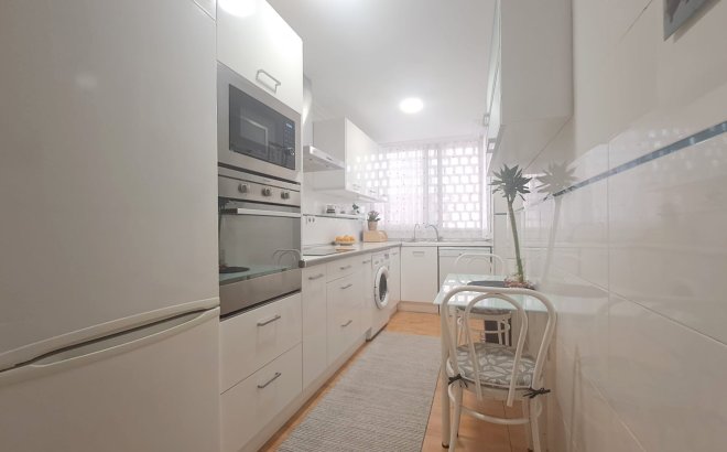 Resale - Apartment -
Torrevieja - Costa Blanca