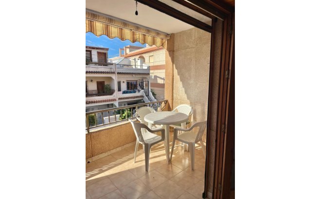 Revente - Appartement -
Torrevieja - Playa de los Locos