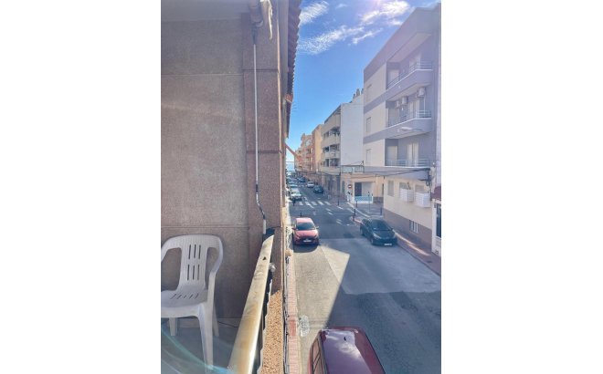Revente - Appartement -
Torrevieja - Playa de los Locos