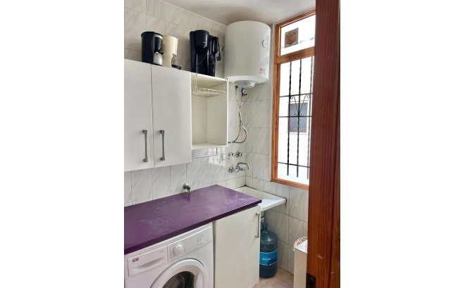 Revente - Appartement -
Torrevieja - Playa de los Locos