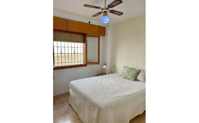 Revente - Appartement -
Torrevieja - Playa de los Locos